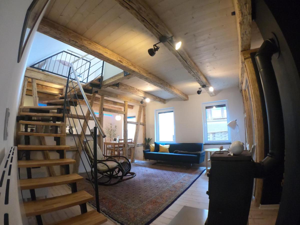 Paradiso Apartment *